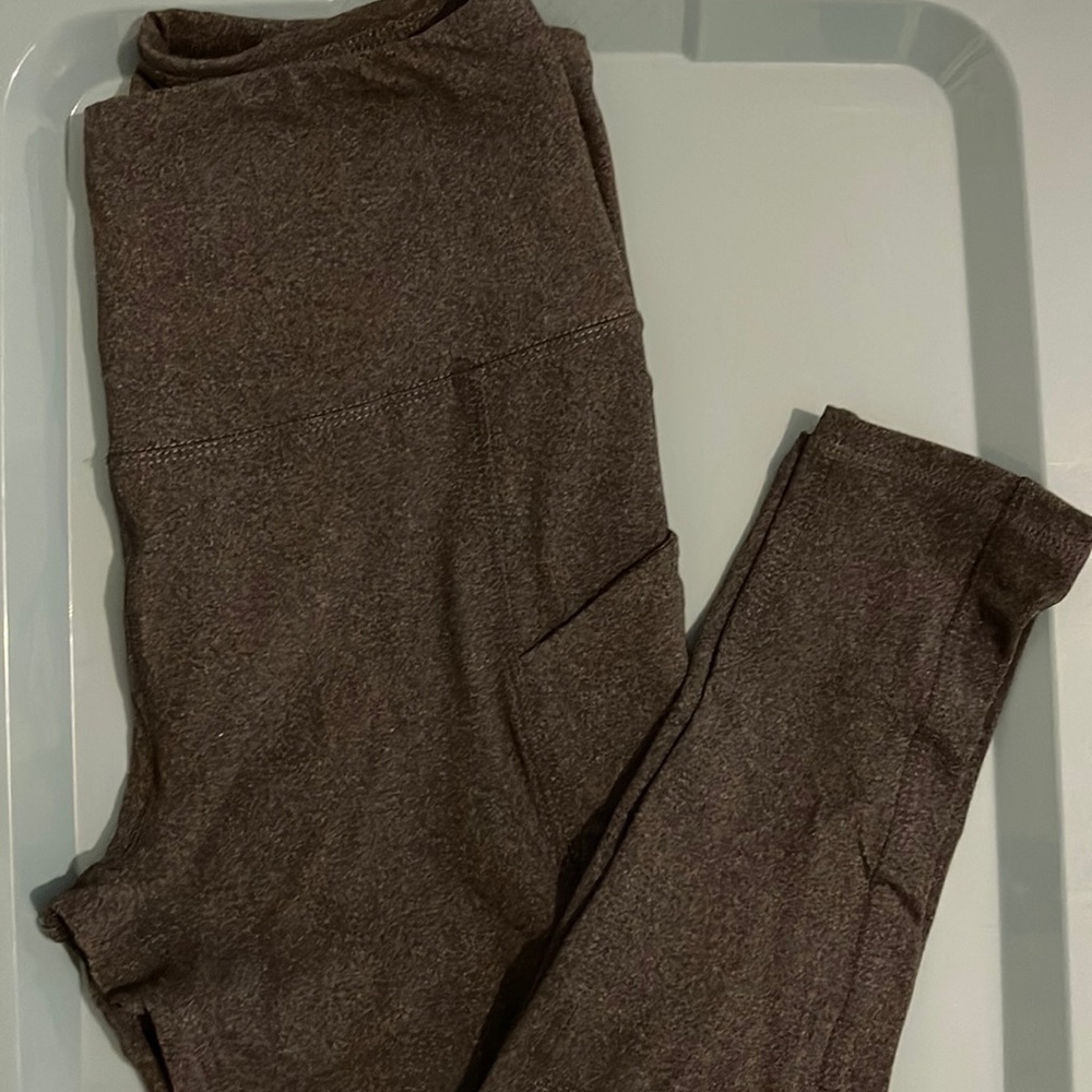 NEW W/o tags Grey leggings with side pockets